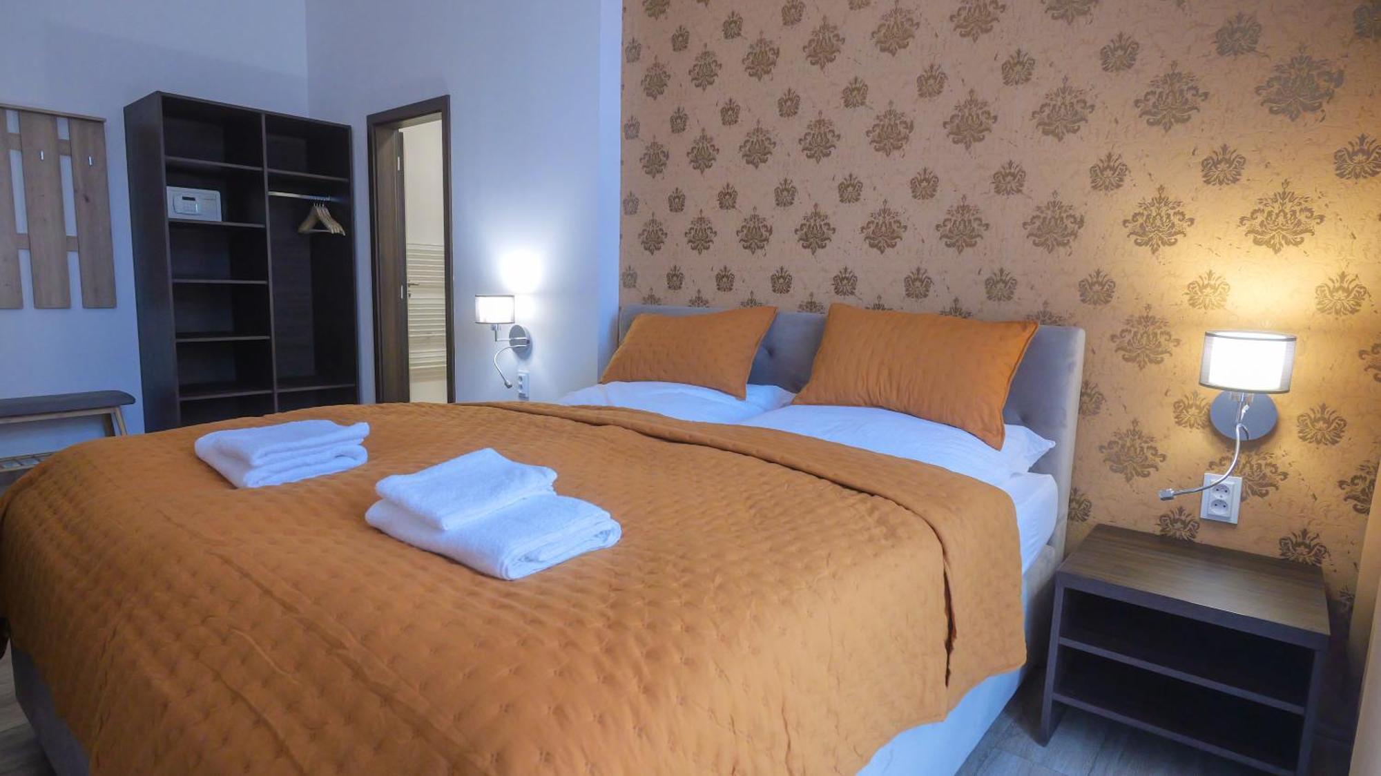 Premium City Centre Bedrooms เปรเชา ภายนอก รูปภาพ