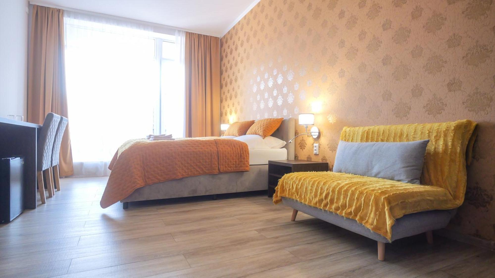 Premium City Centre Bedrooms เปรเชา ภายนอก รูปภาพ
